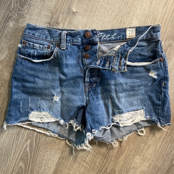 ✨ Size 28 Free People Shorts ✨make an offer ✨ - Picture 1 of 2